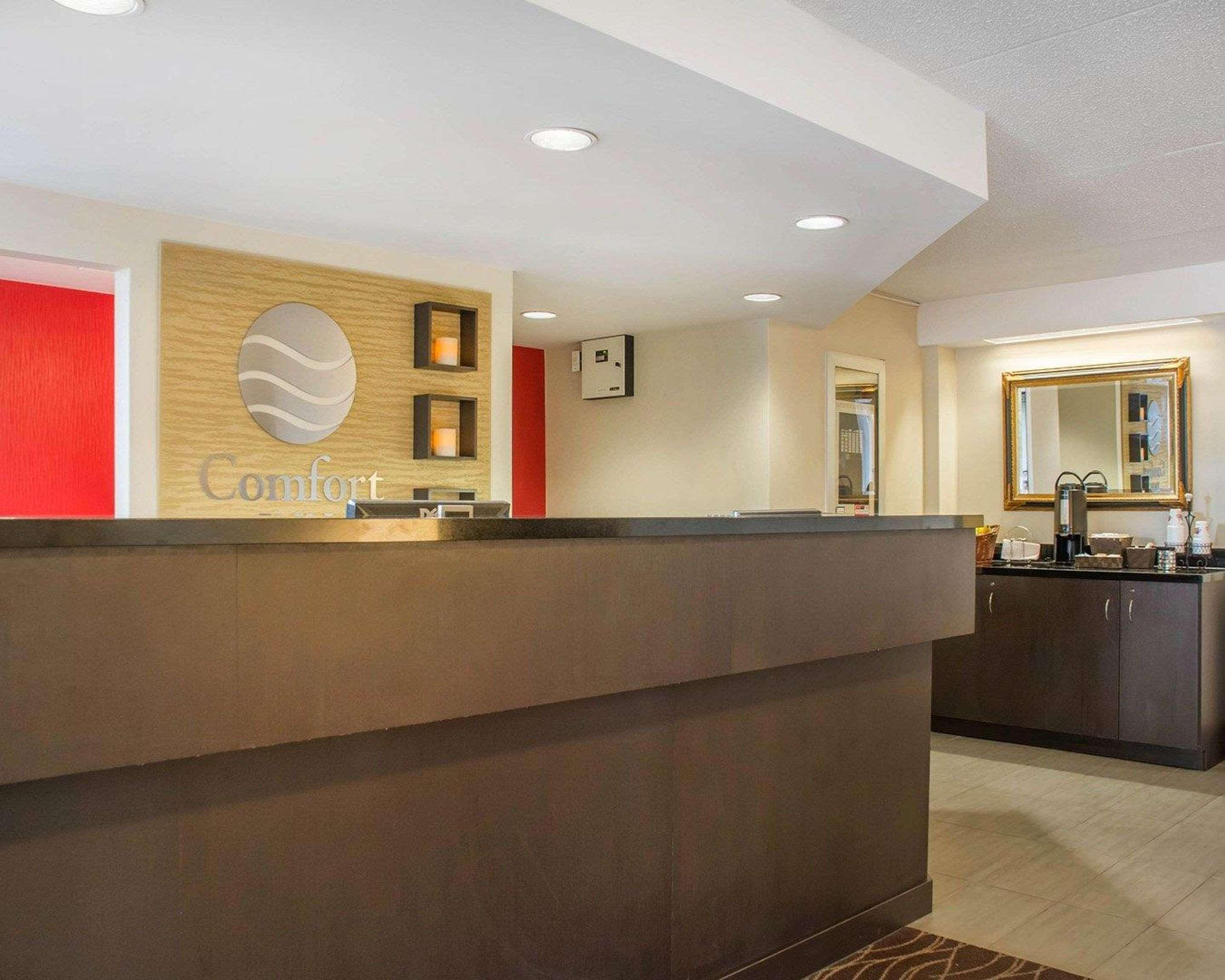 Comfort Inn Brantford Exterior foto